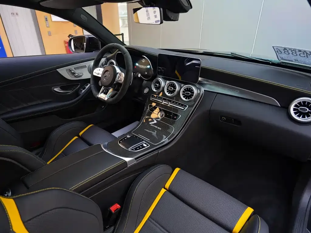 Mercedes-Benz C-Class AMG — фото 10