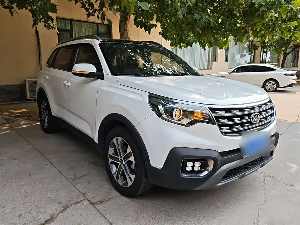 Kia Sportage — фото 4