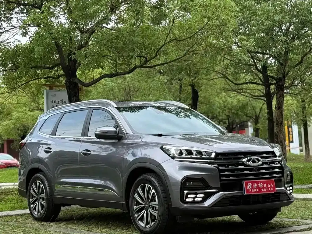 Chery Tiggo 8 — фото 2