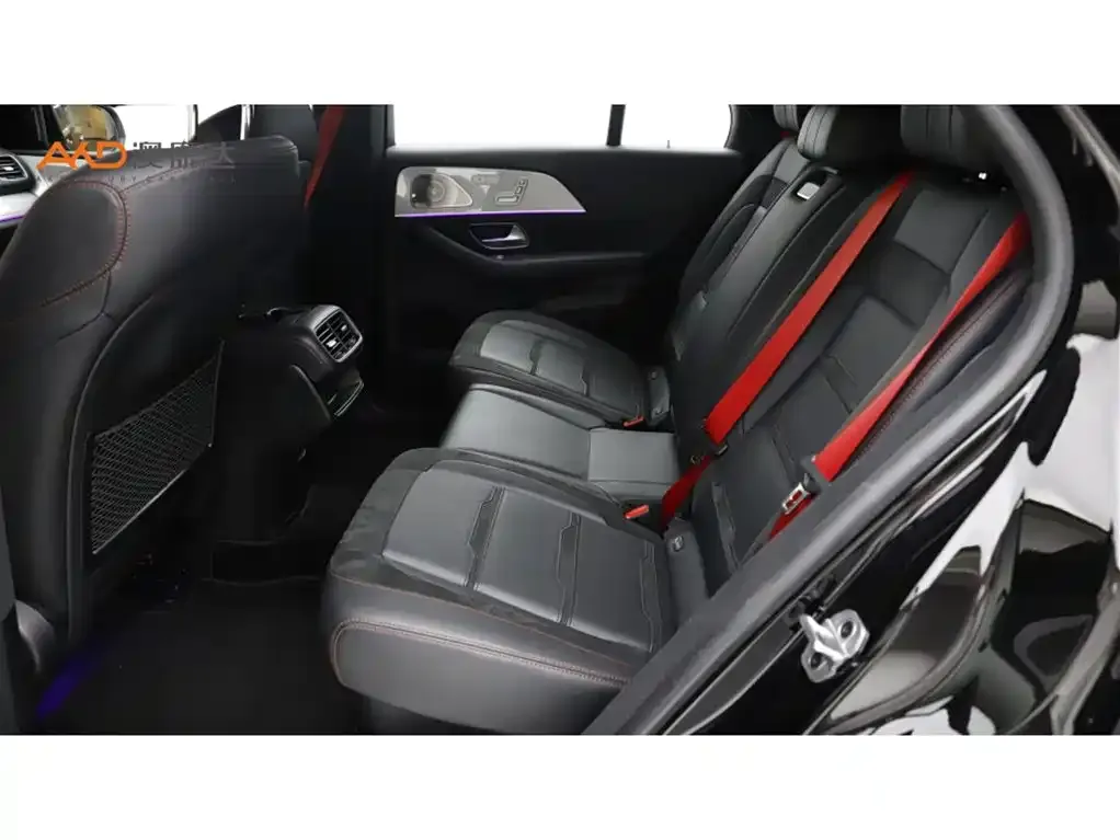 Mercedes-Benz GLE AMG — фото 7