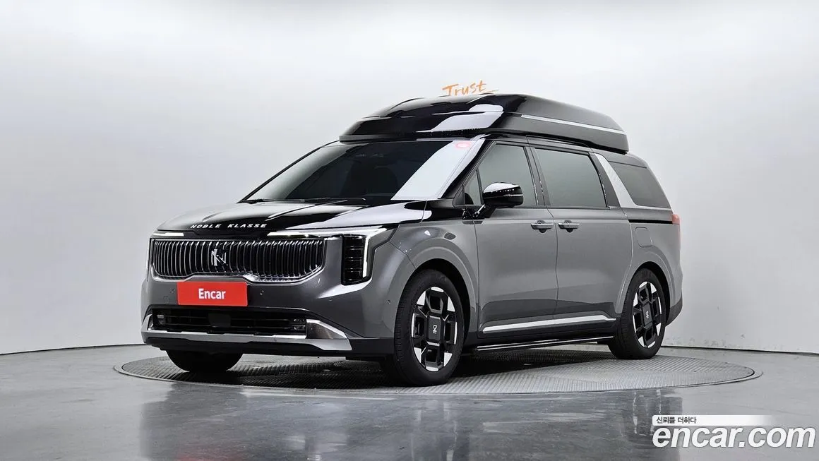 Kia Carnival — фото 1