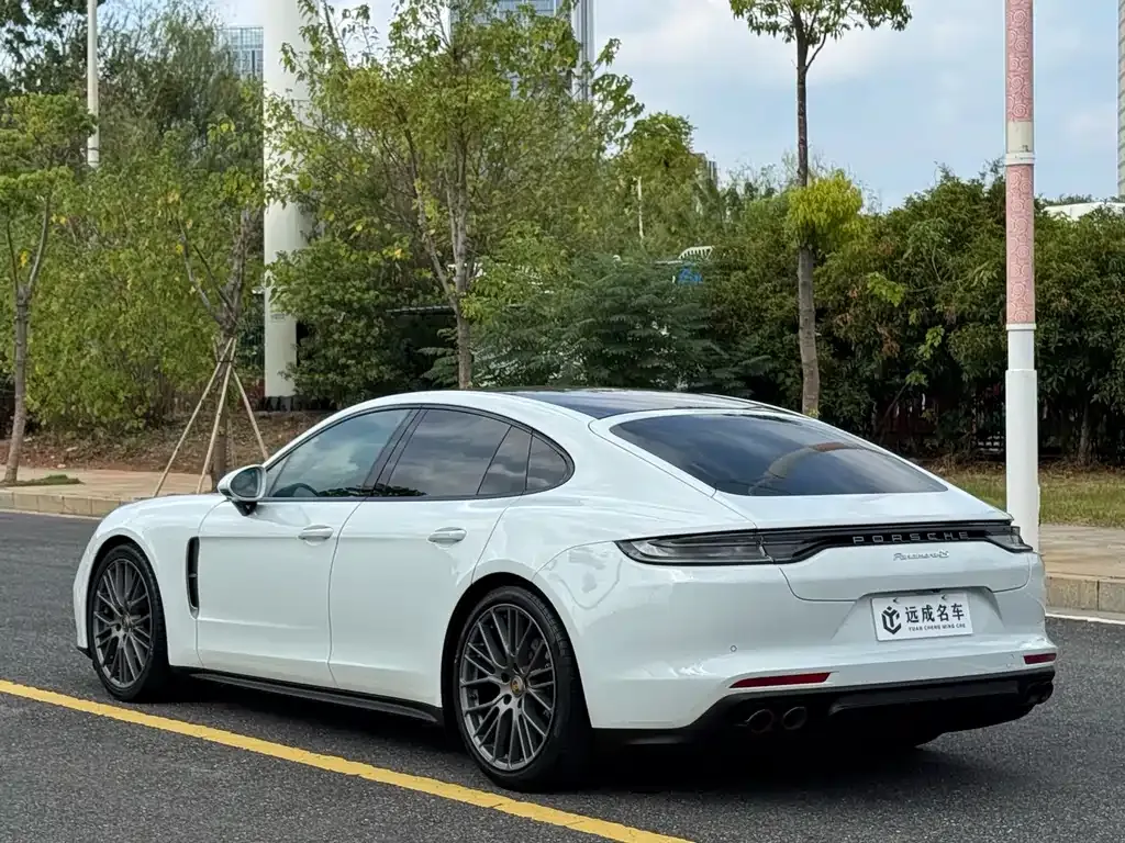 Porsche Panamera — фото 7