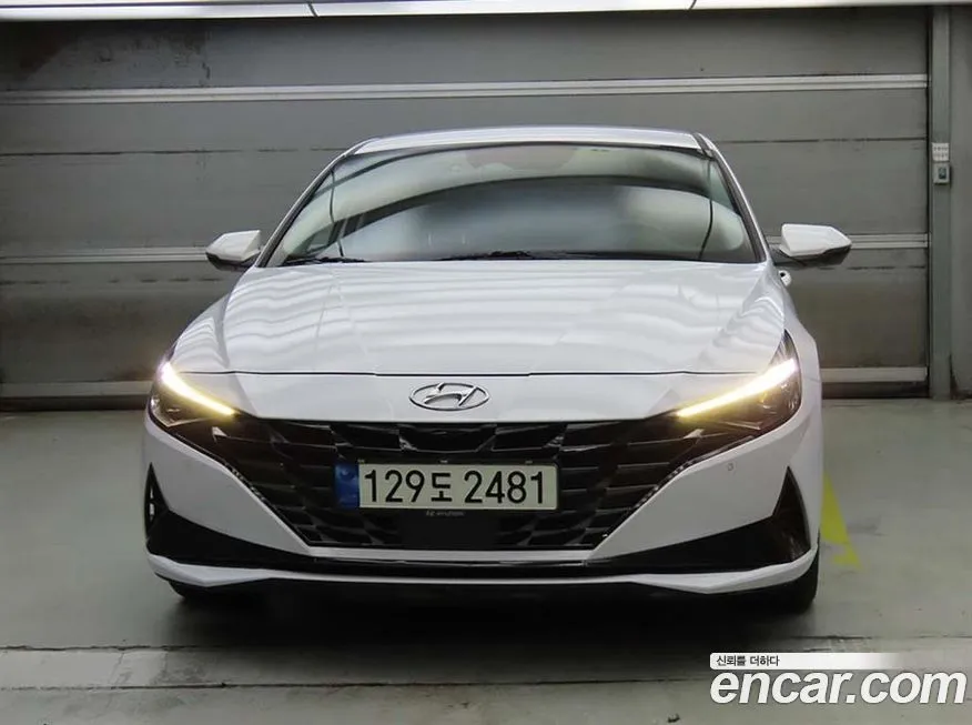 Hyundai AVANTE — фото 2