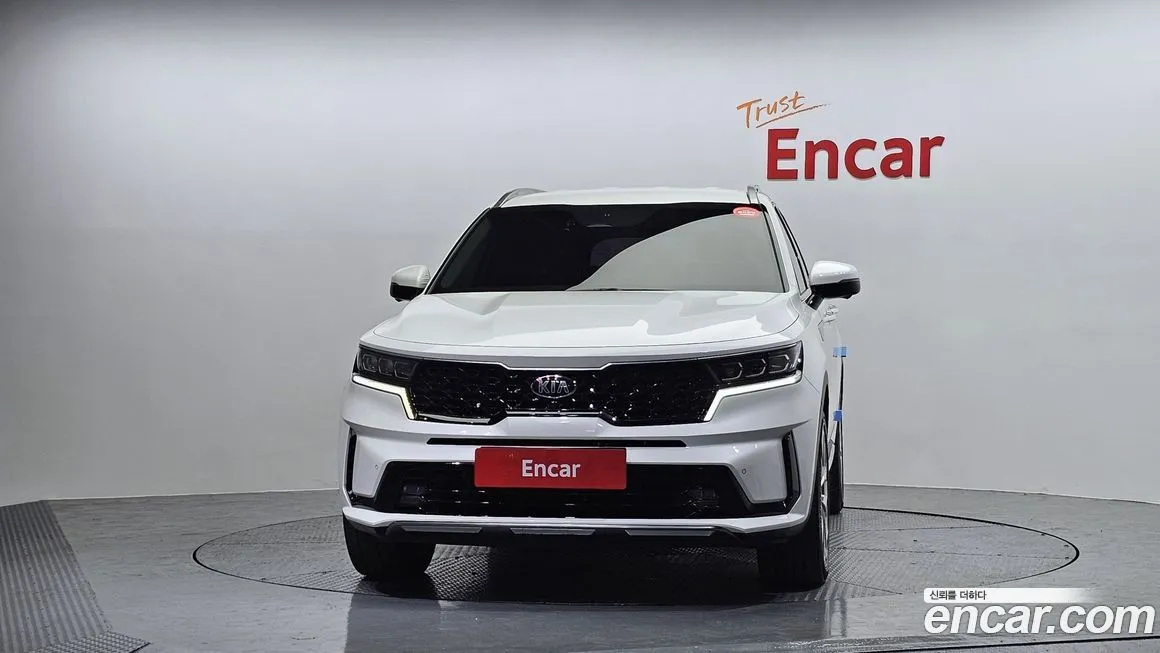 Kia Sorento — фото 3