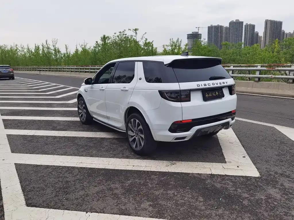 Land Rover Discovery Sport — фото 4