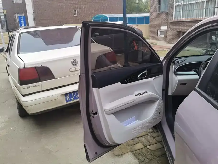 Geely Starburst — фото 7