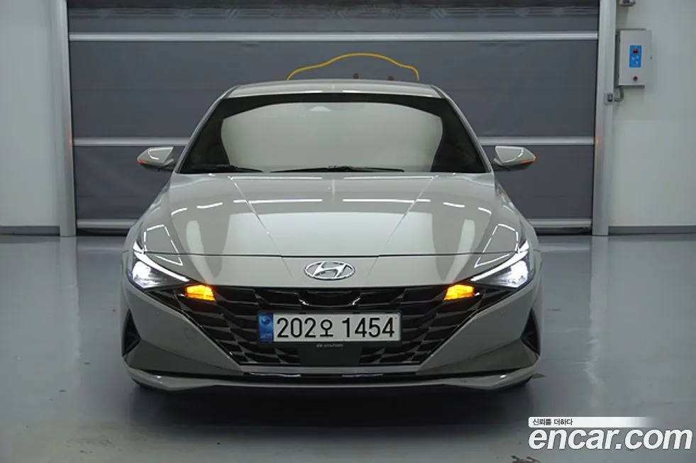 Hyundai AVANTE — фото 2