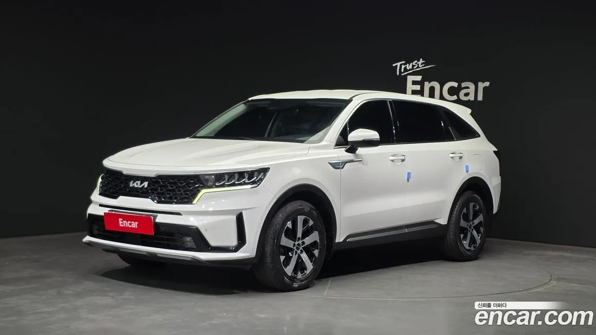 Kia Sorento — фото 1