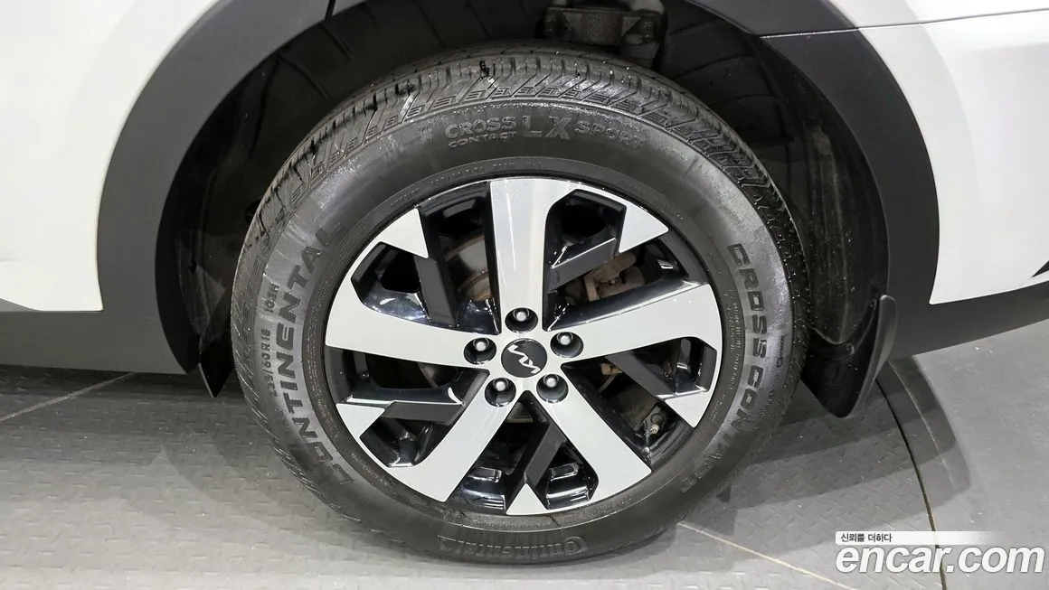 Kia Sorento — фото 5