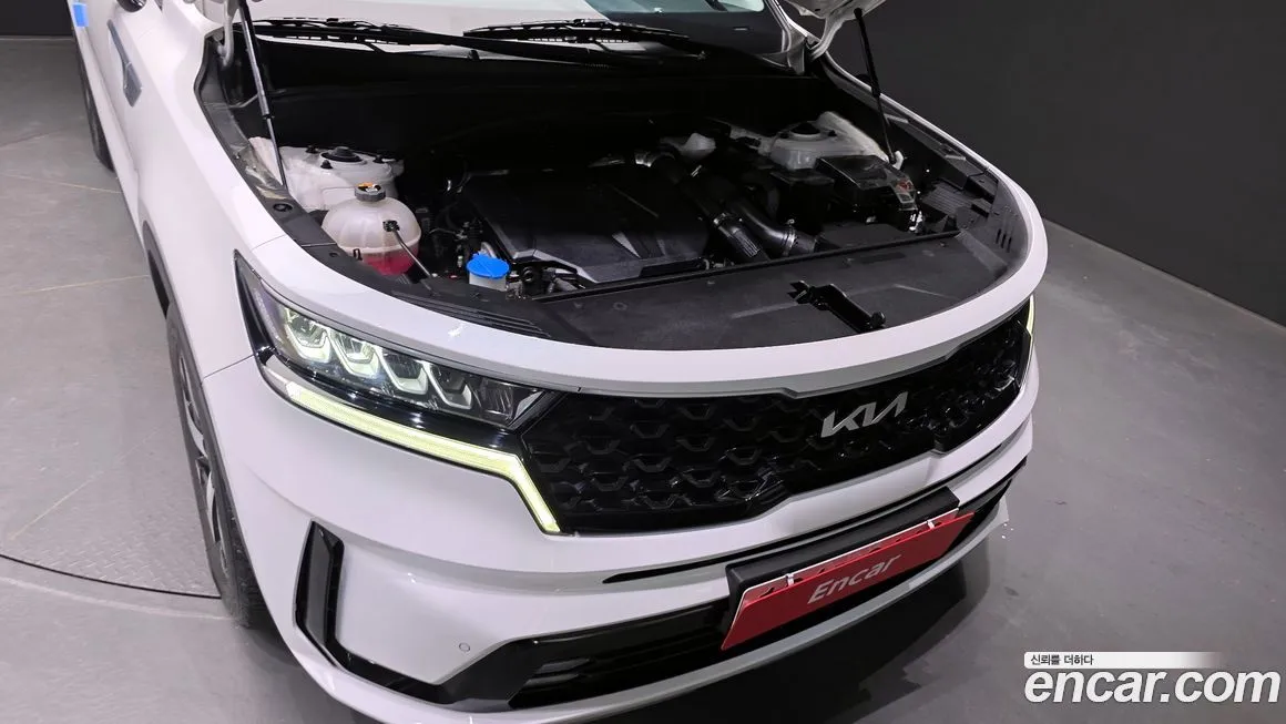 Kia Sorento — фото 6