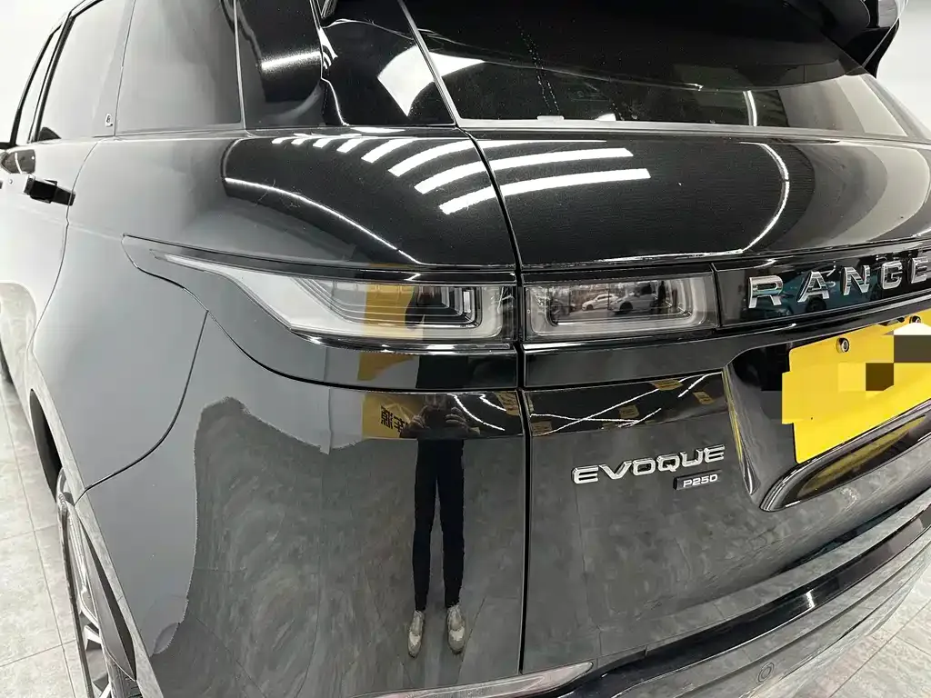 Land Rover Evoque — фото 7