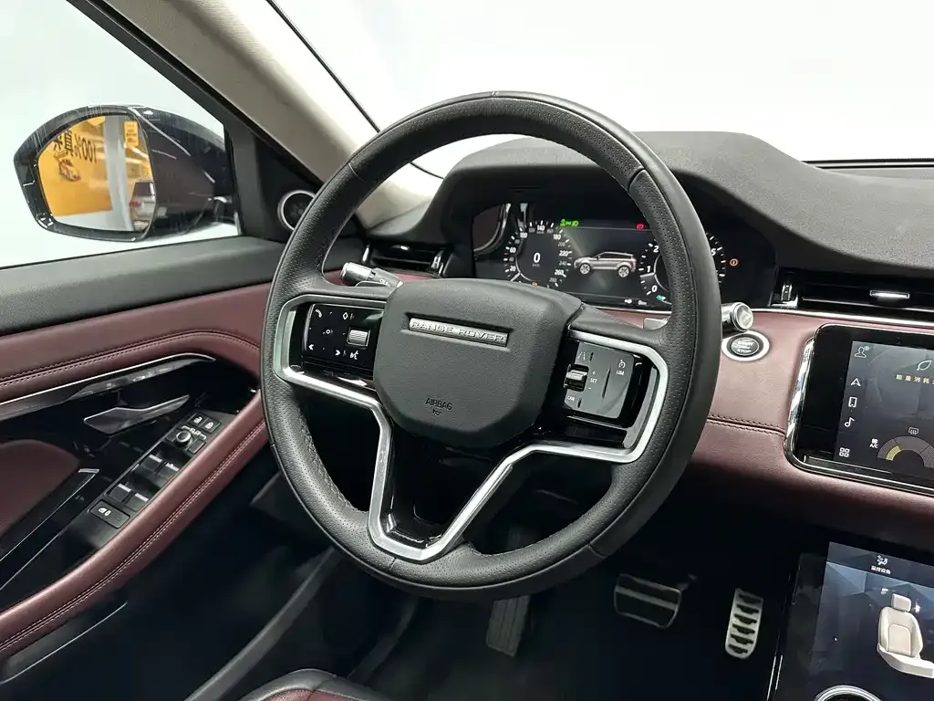 Land Rover Evoque — фото 9