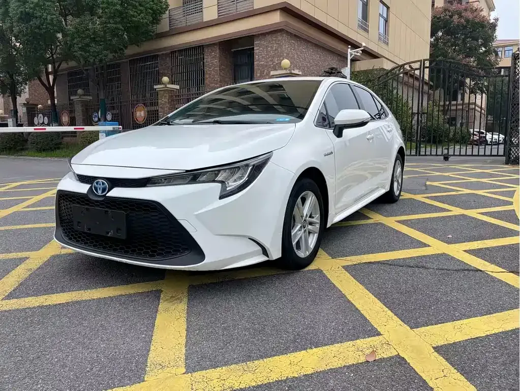 Toyota Levin — фото 1