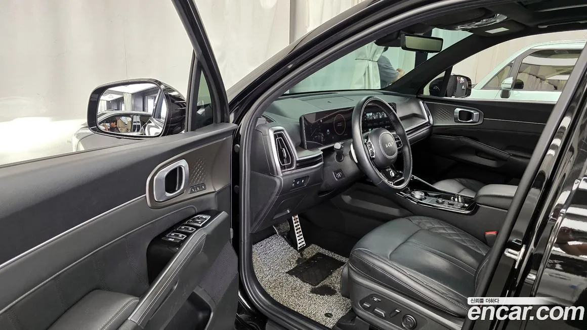 Kia Sorento — фото 10