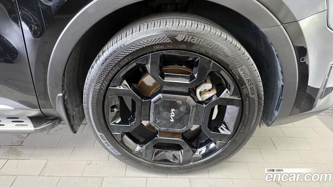 Kia Sorento — фото 5
