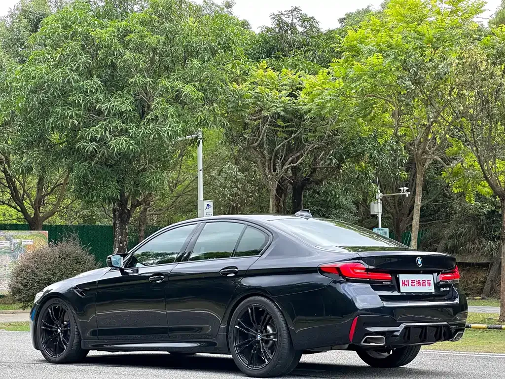 BMW 5 Series (Import) — фото 10