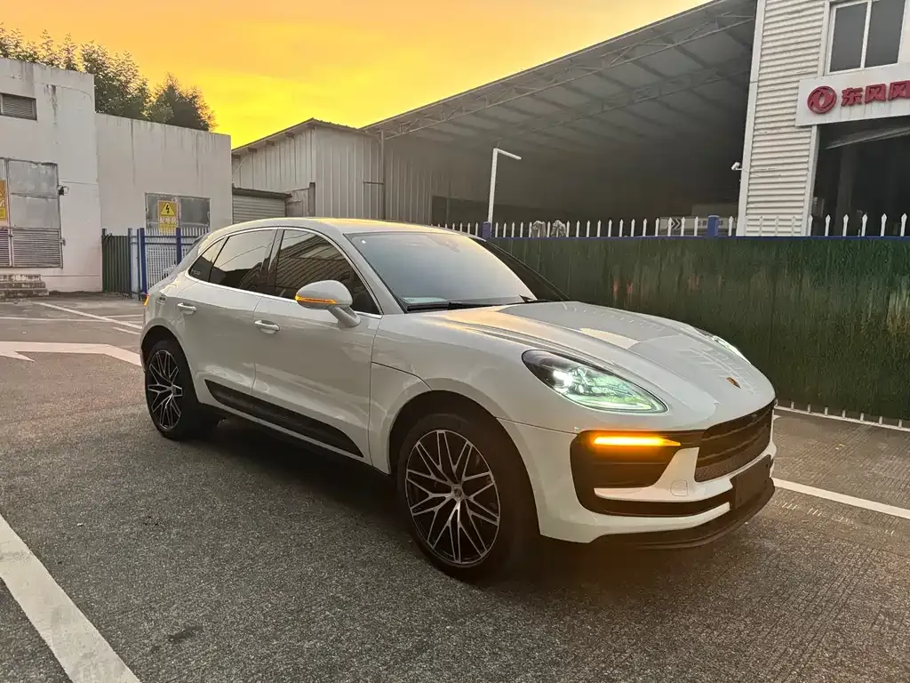 Porsche Macan — фото 3