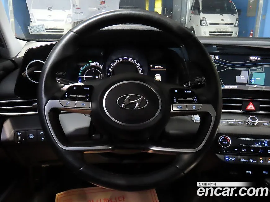 Hyundai AVANTE — фото 10
