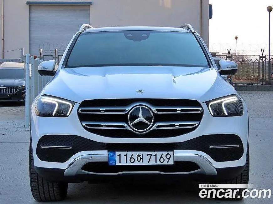 Mercedes-Benz GLE-Class — фото 1