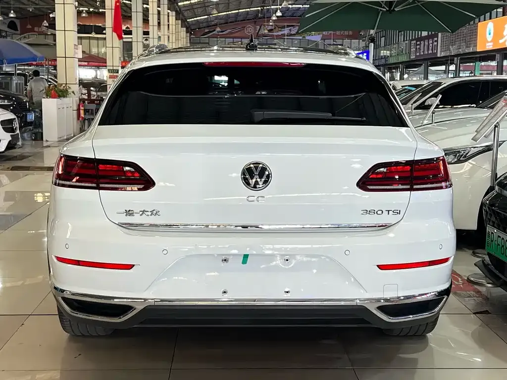 Volkswagen CC — фото 5
