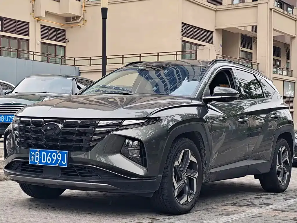 Hyundai Tucson — фото 1