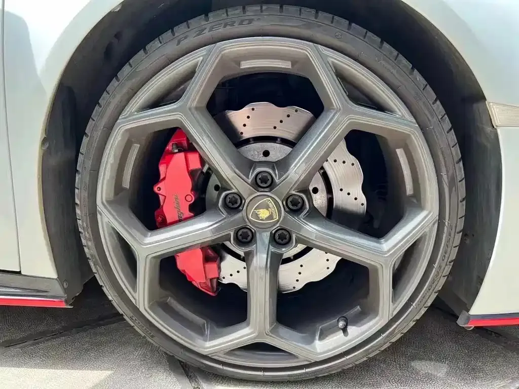 Lamborghini Huracan — фото 8