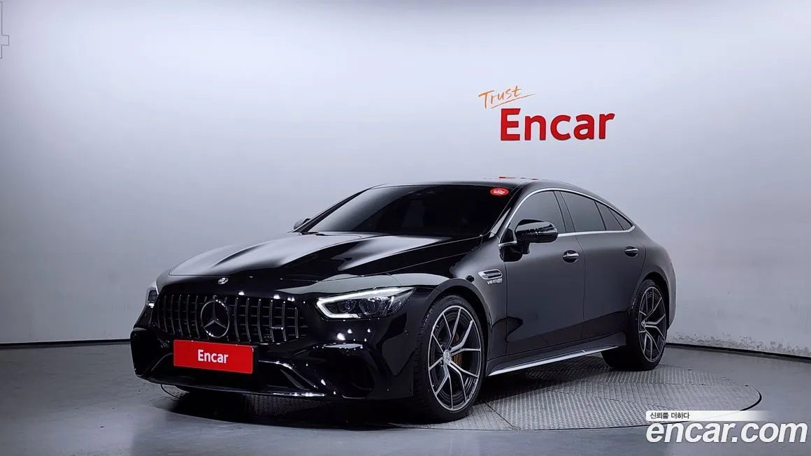 Mercedes-Benz AMG GT — фото 1