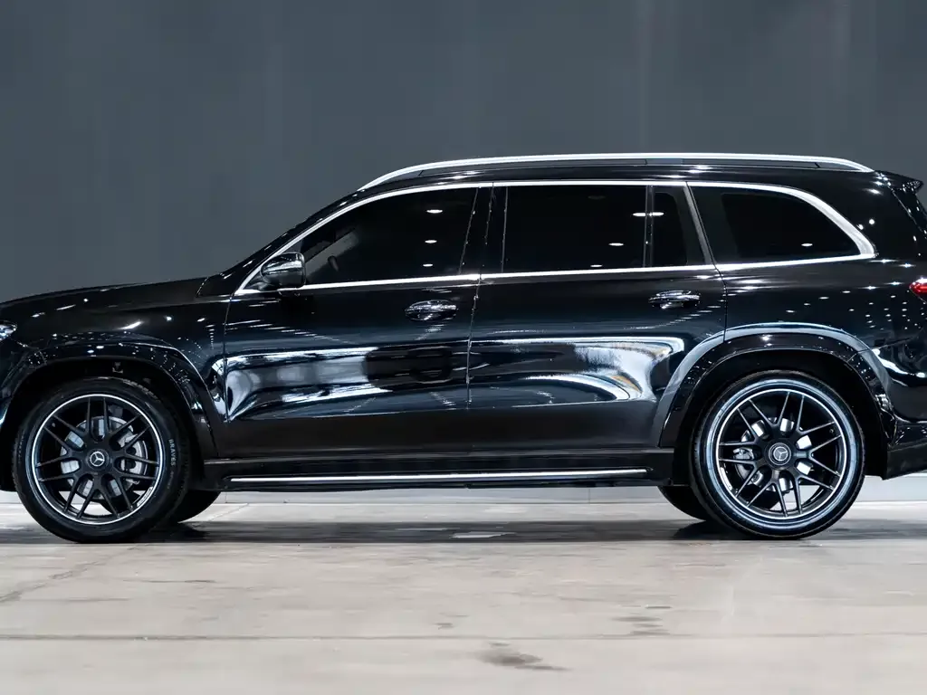Mercedes-Benz GLS — фото 4