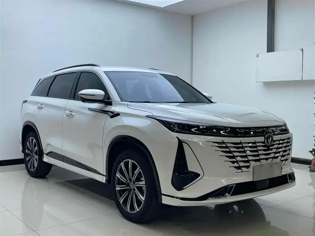 Changan CS75 PLUS — фото 10
