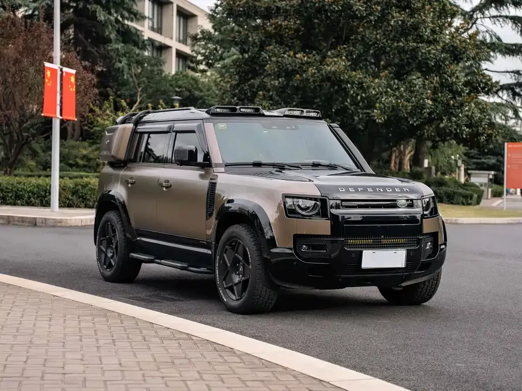 Land Rover Defender — фото 3