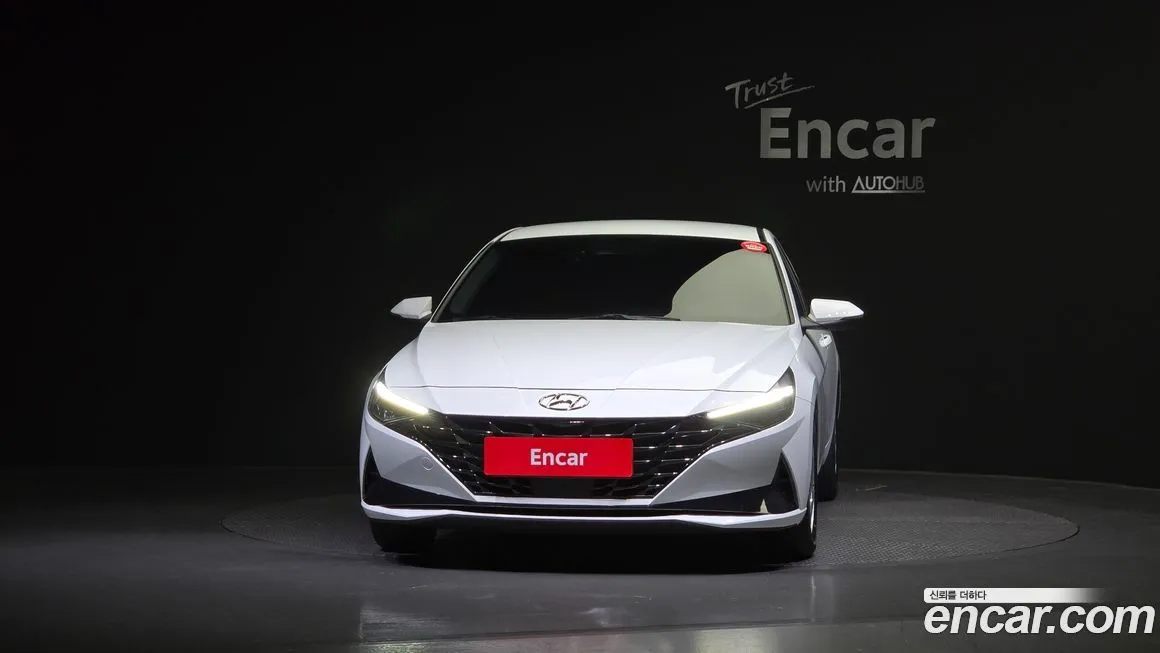 Hyundai AVANTE — фото 3