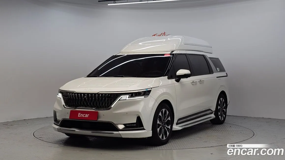 Kia Carnival — фото 1