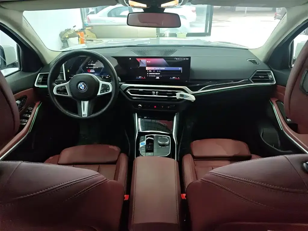 BMW i3 — фото 10