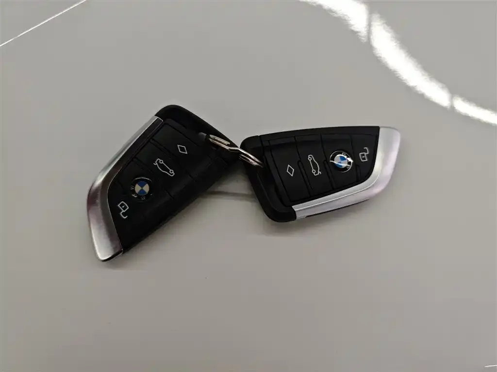 BMW i3 — фото 9