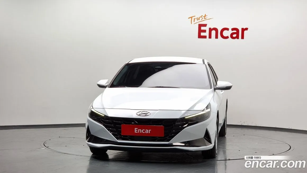 Hyundai AVANTE — фото 3