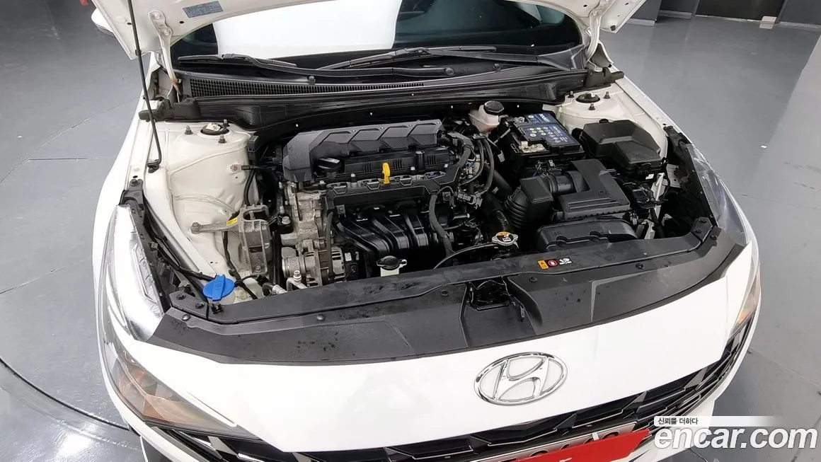 Hyundai AVANTE — фото 6