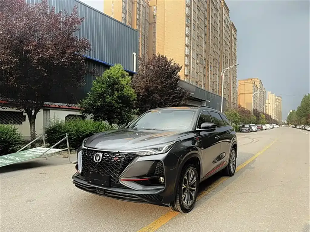 Changan CS75 PLUS — фото 1