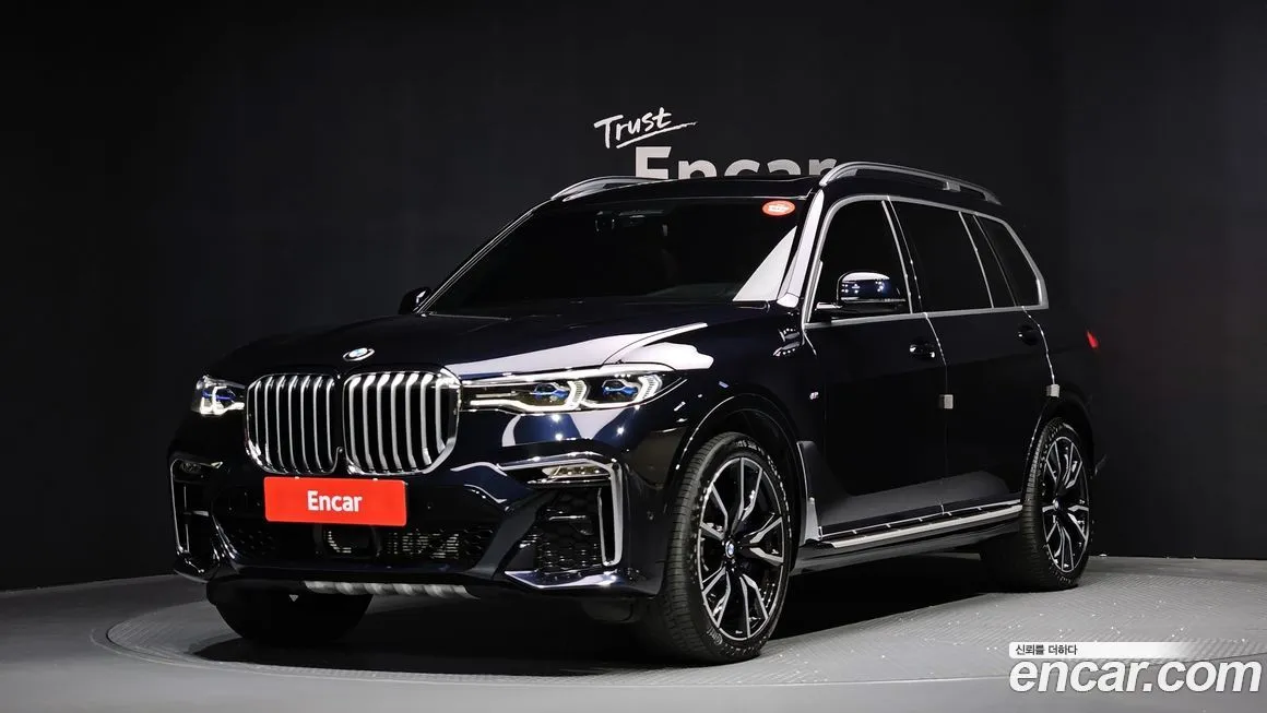 BMW X7 — фото 1