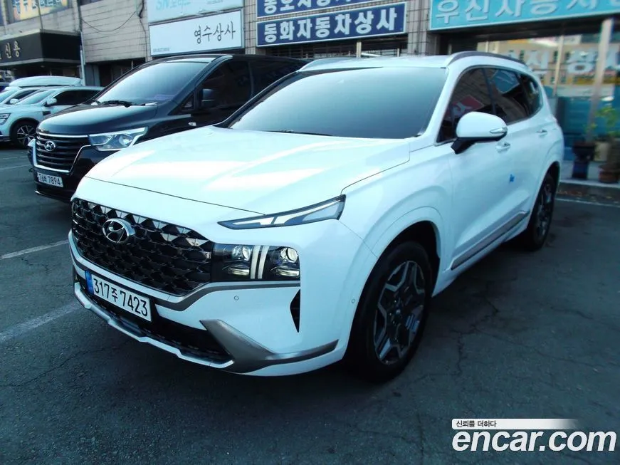 Hyundai Santafe — фото 1