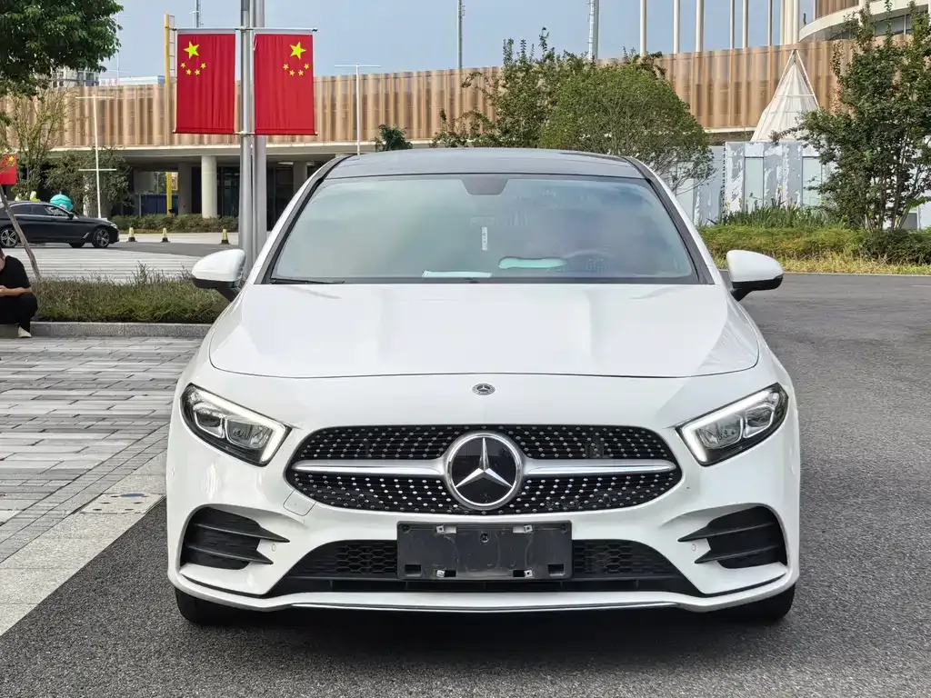 Mercedes-Benz A-Class — фото 2