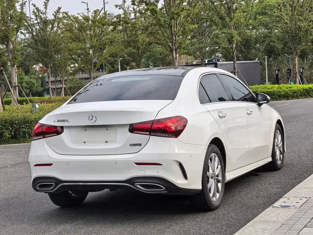 Mercedes-Benz A-Class — фото 6