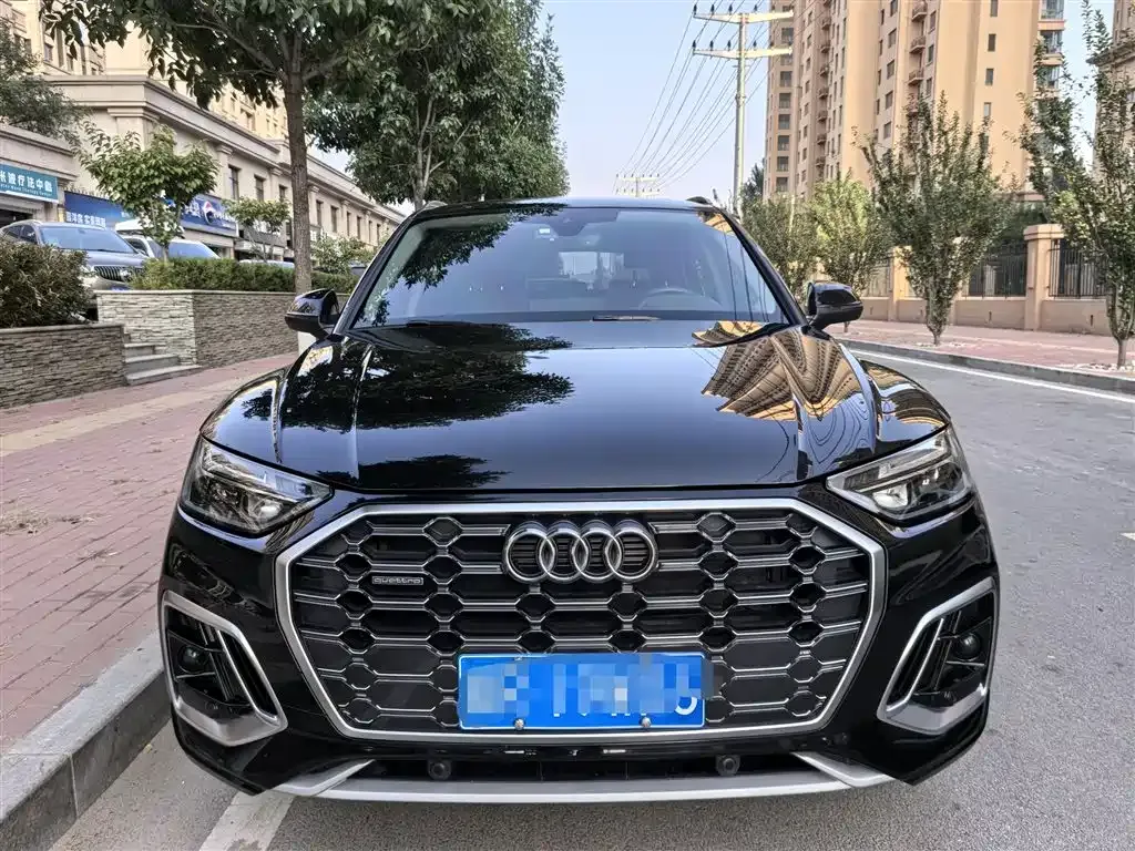 Audi Q5L — фото 2