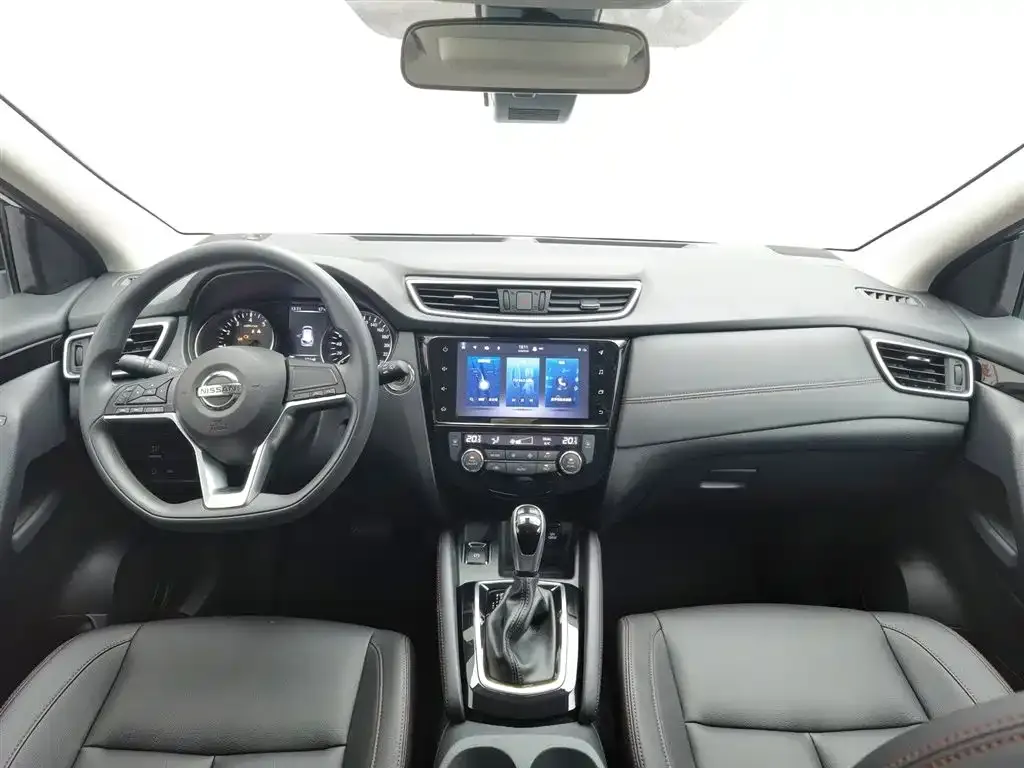 Nissan Qashqai — фото 5