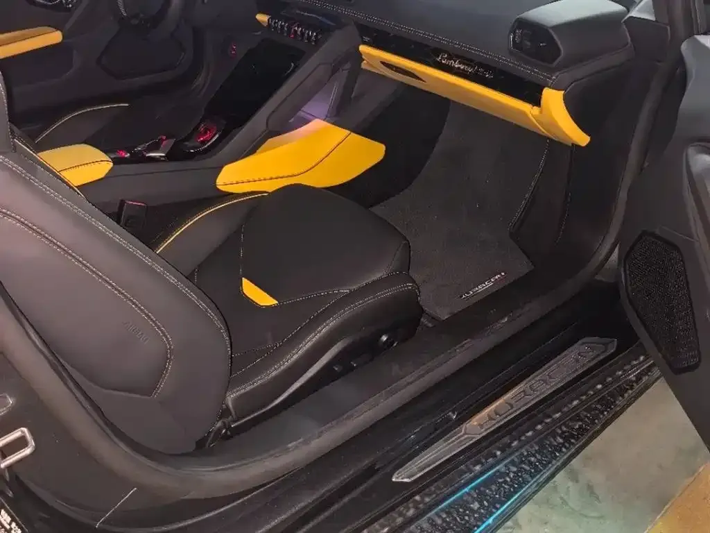 Lamborghini Huracan — фото 7