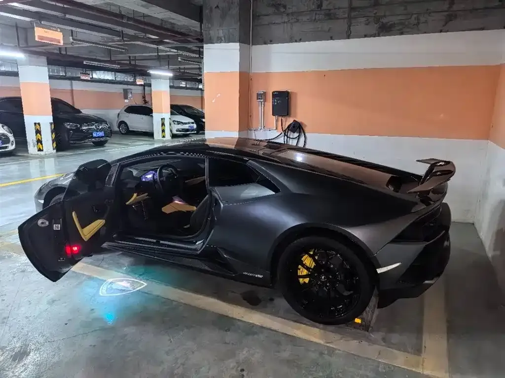 Lamborghini Huracan — фото 8