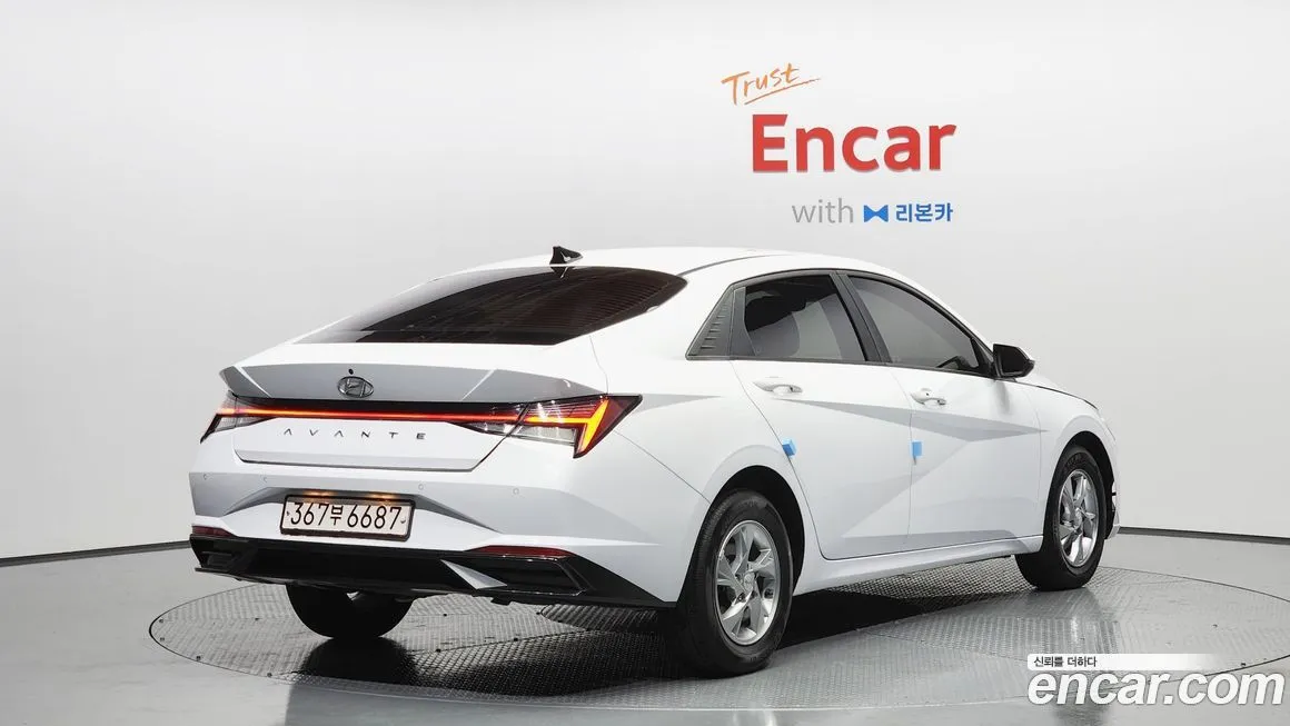 Hyundai AVANTE — фото 2
