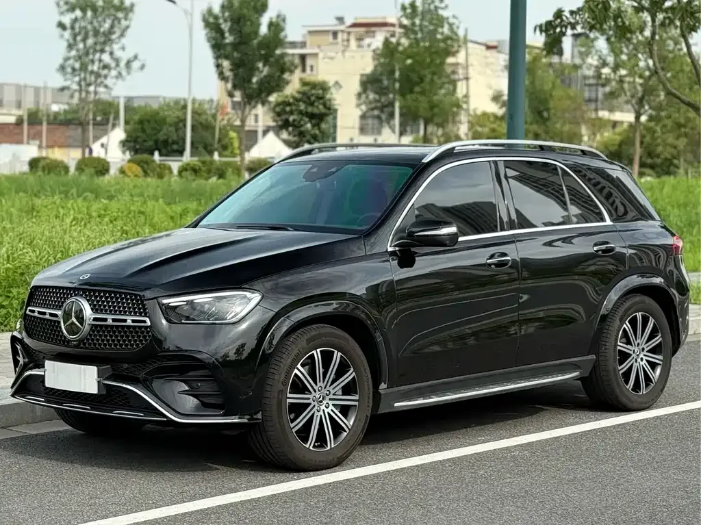 Mercedes-Benz GLE — фото 1