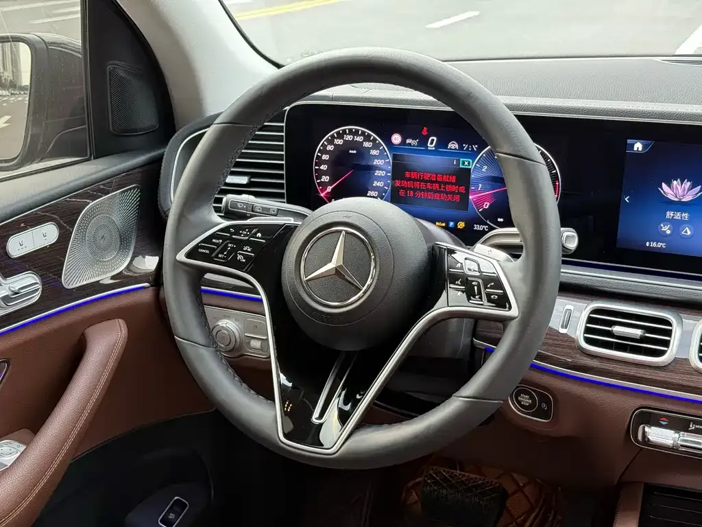 Mercedes-Benz GLE — фото 9