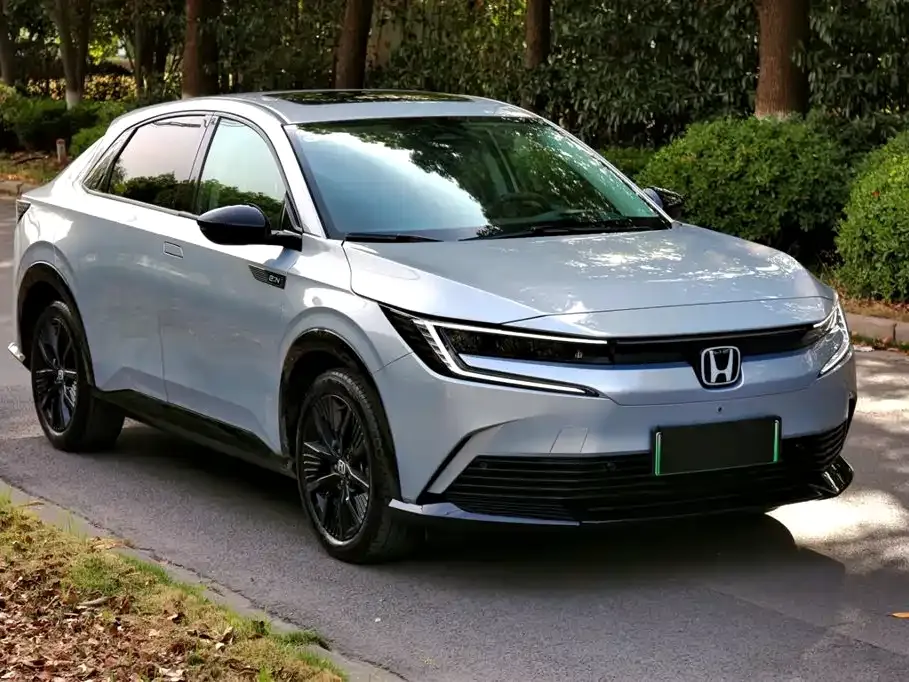 Honda e:NP2 — фото 3