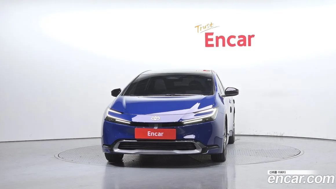 Toyota Prius — фото 3